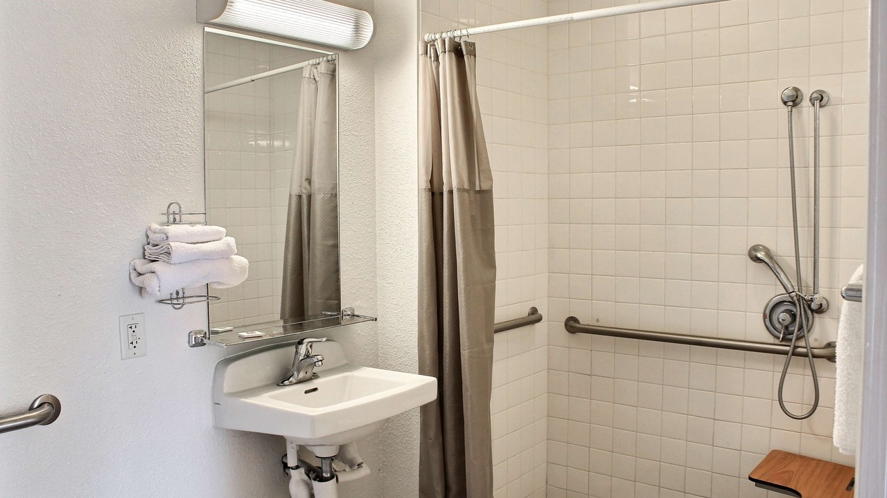 Photo of Bathroom in Atascadero