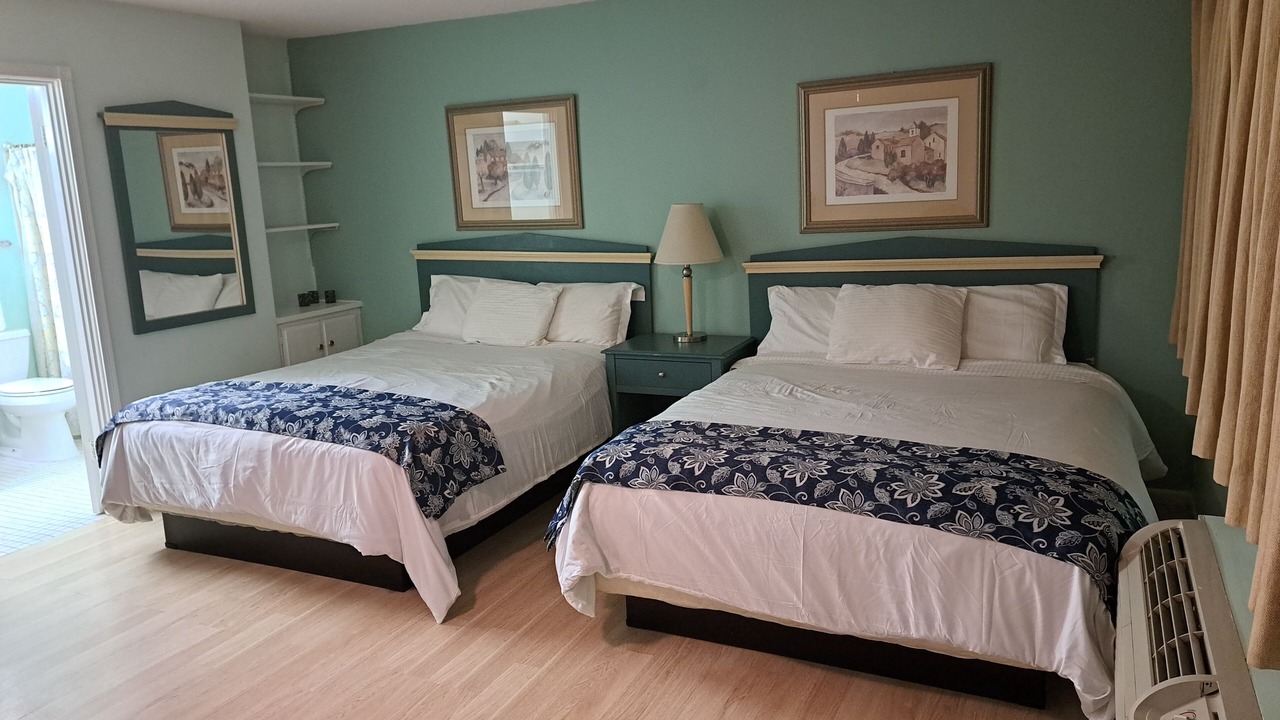Photo of Bedroom in Desert Hot Springs