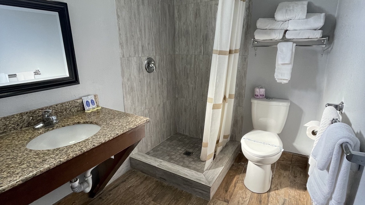 Photo of Bathroom in Grover Beach