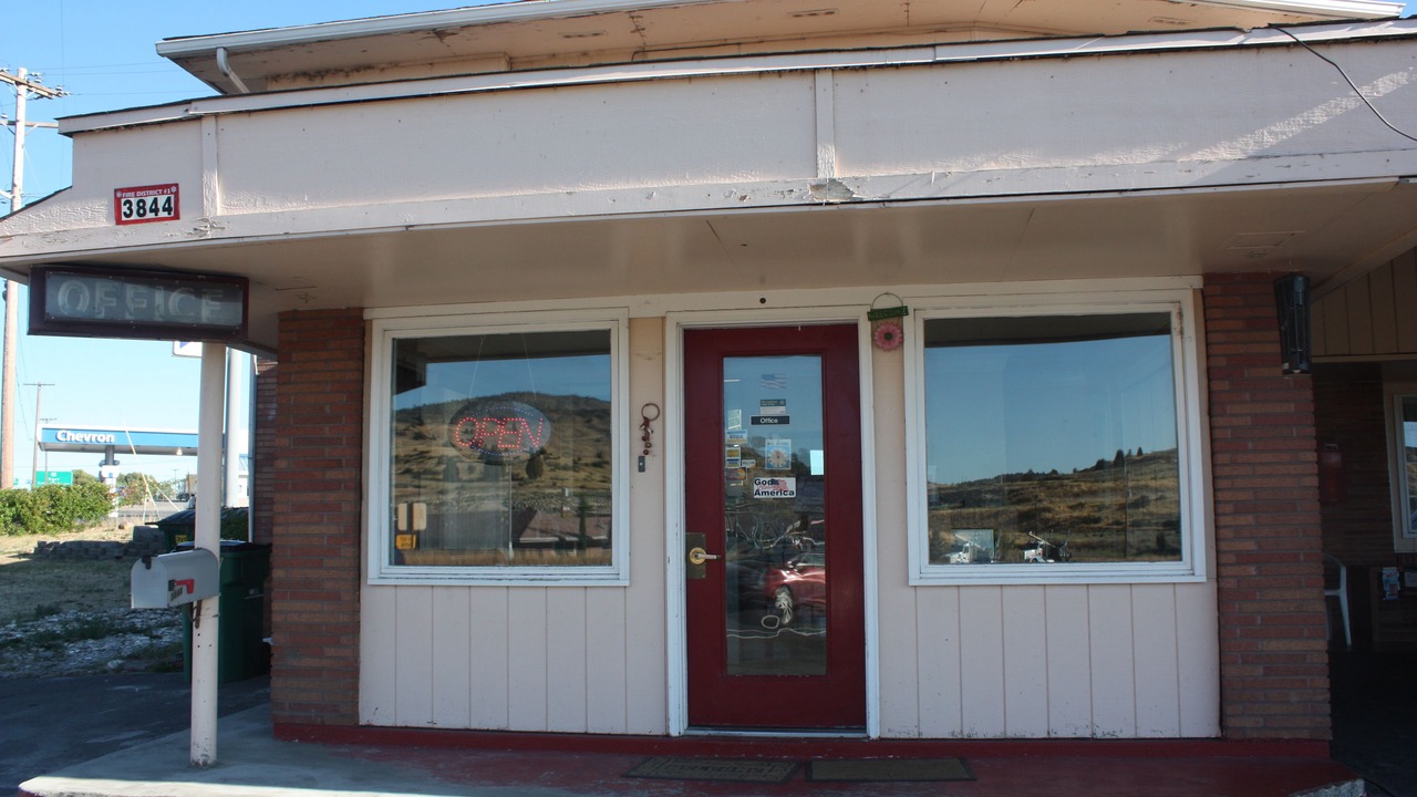Photo of Others in Altamont