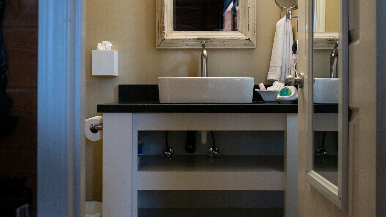Photo of Bathroom in Lodge Hill