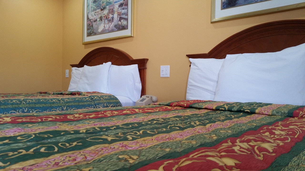 Photo of Bedroom in Northwest Anaheim