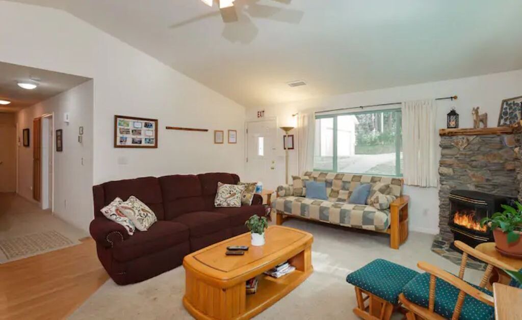 Photo of Livingroom in Mariposa