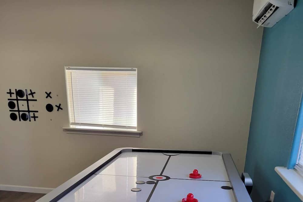 Photo of Bedroom in Roseburg