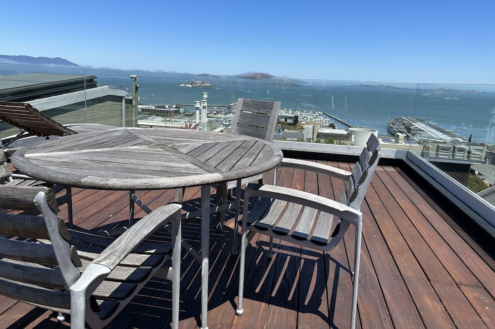 Photo of Outdoor in North Beach