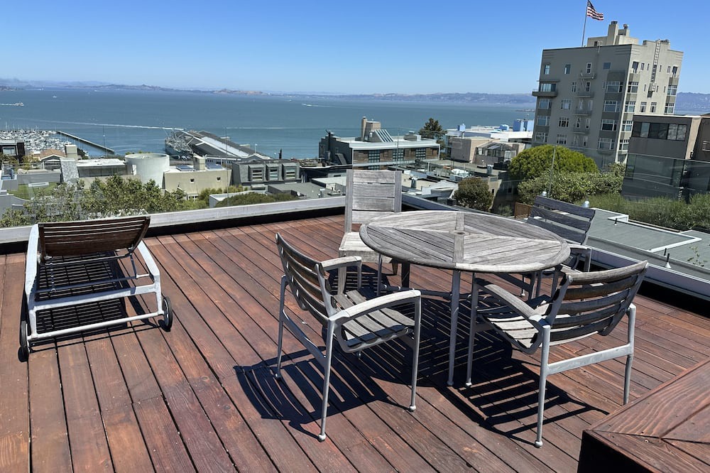 Photo of Outdoor in North Beach