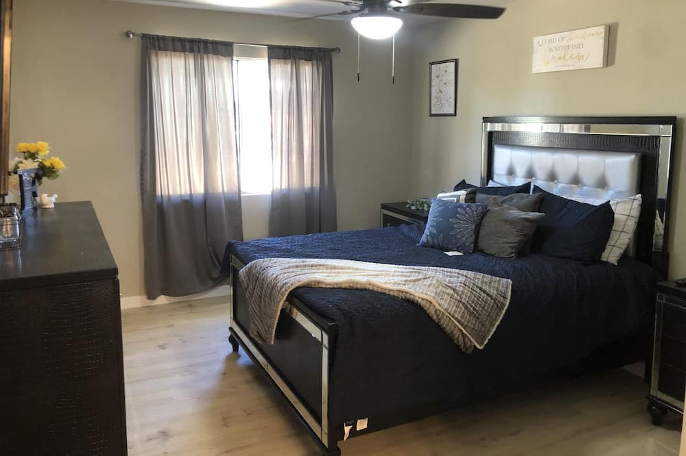 Photo of Bedroom in Santa Maria