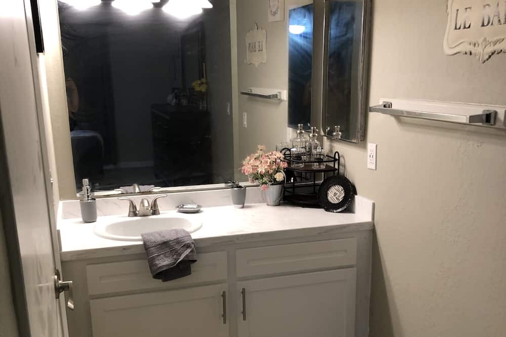 Photo of Bathroom in Santa Maria