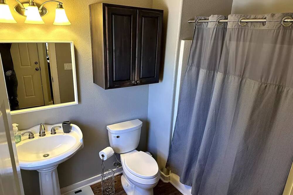 Photo of Bathroom in Paulden