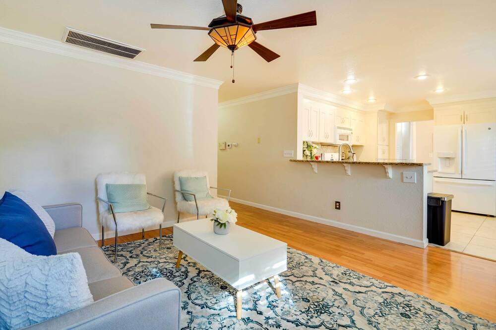 Photo of Livingroom in Tracy