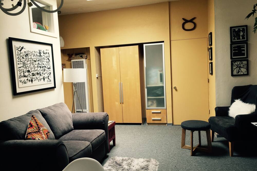 Photo of Livingroom in Jacoby Creek