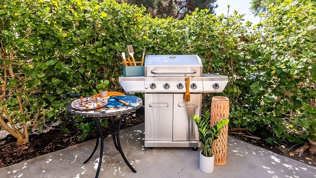 Photo of Outdoor in Irvine Industrial Complex-East