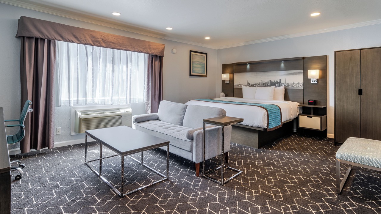 Photo of Bedroom in Hayes Valley