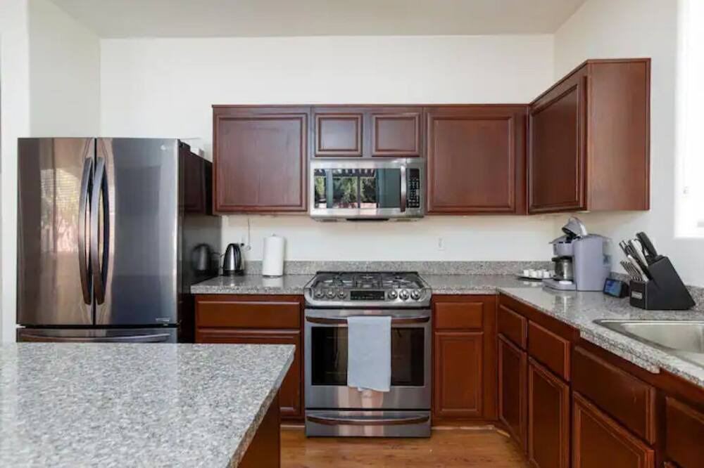 Photo of Kitchen in Rhodes Ranch