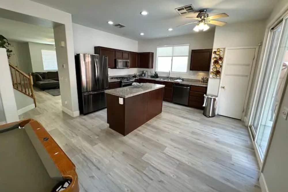 Photo of Kitchen in Rhodes Ranch