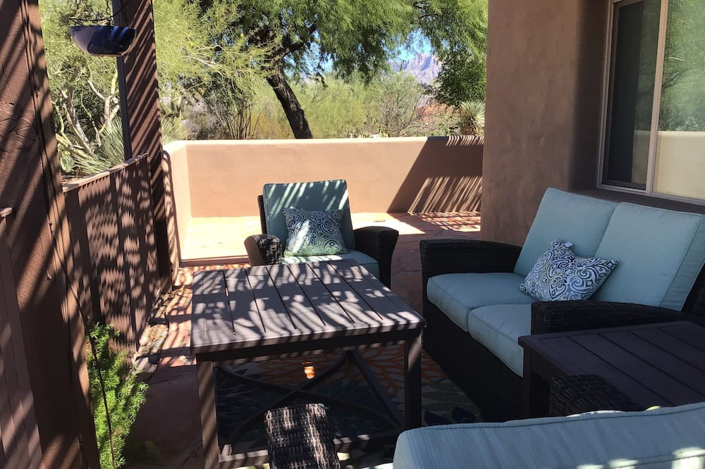 Photo of Outdoor in Chaparral Heights
