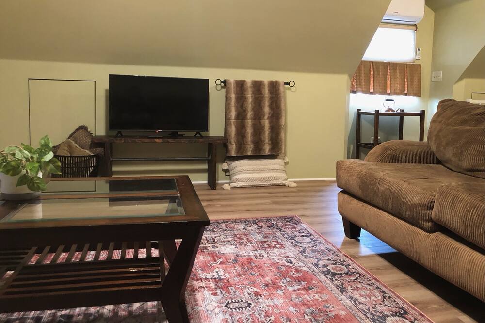 Photo of Livingroom in Bonita