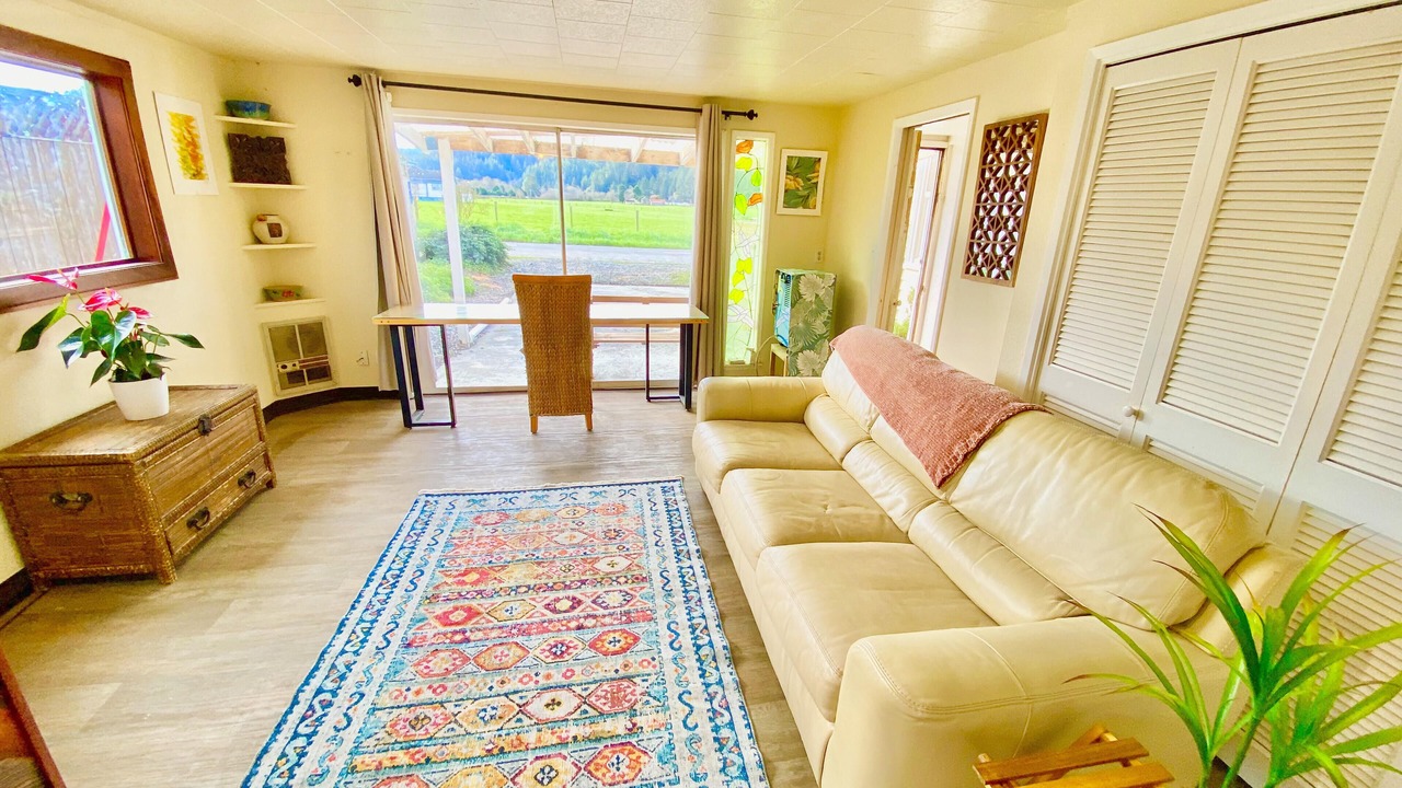 Photo of Livingroom in Ferndale