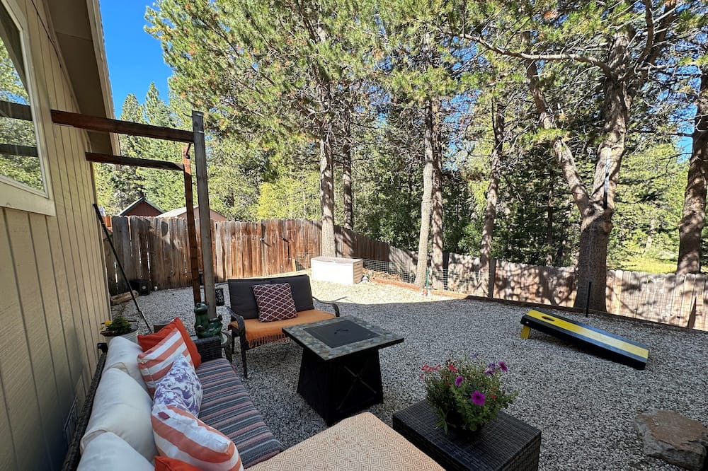 Photo of Patio Balcony in Bijou Park