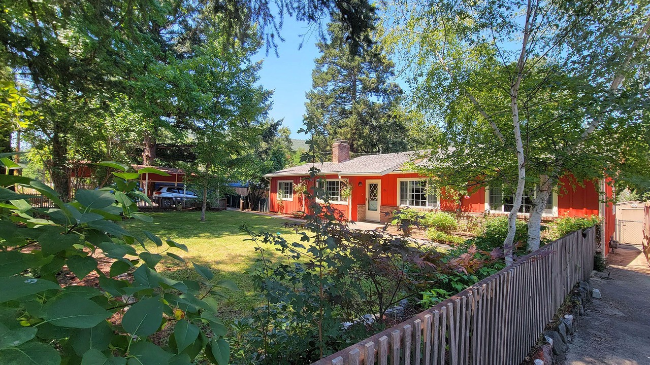 Photo of Outdoor in Gold Hill