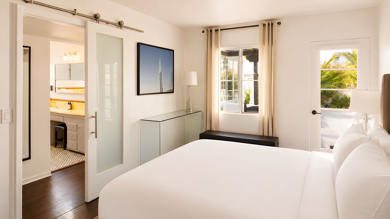 Photo of Bedroom in Historic Tennis Club