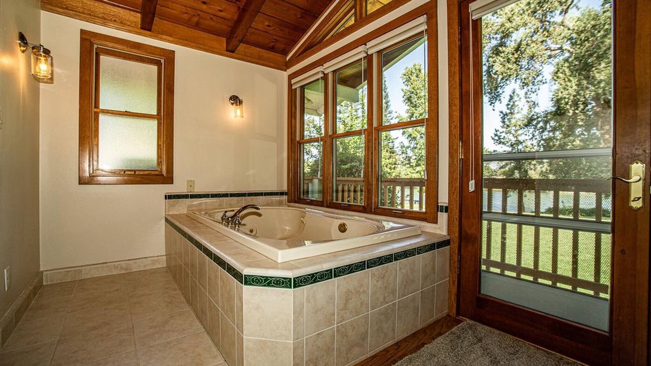 Photo of Patio Balcony in Cascade