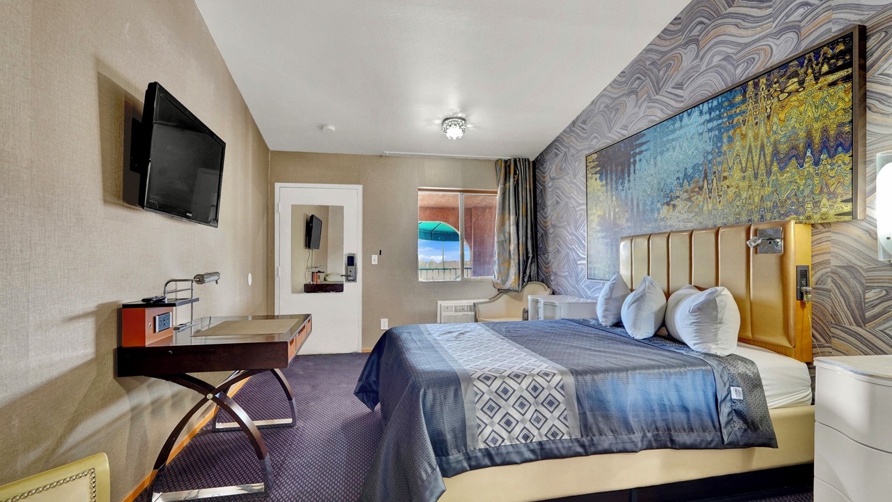 Photo of Bedroom in Sunrise Manor