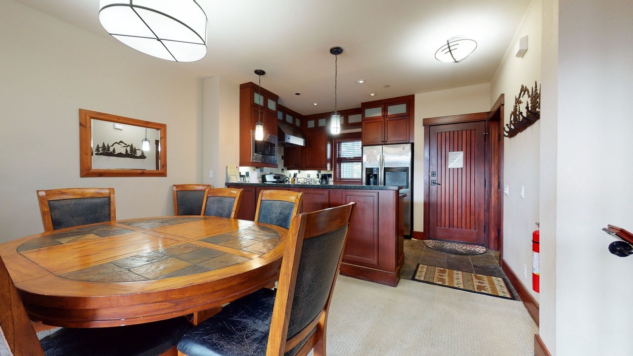 Photo of Kitchen in Mammoth Lakes