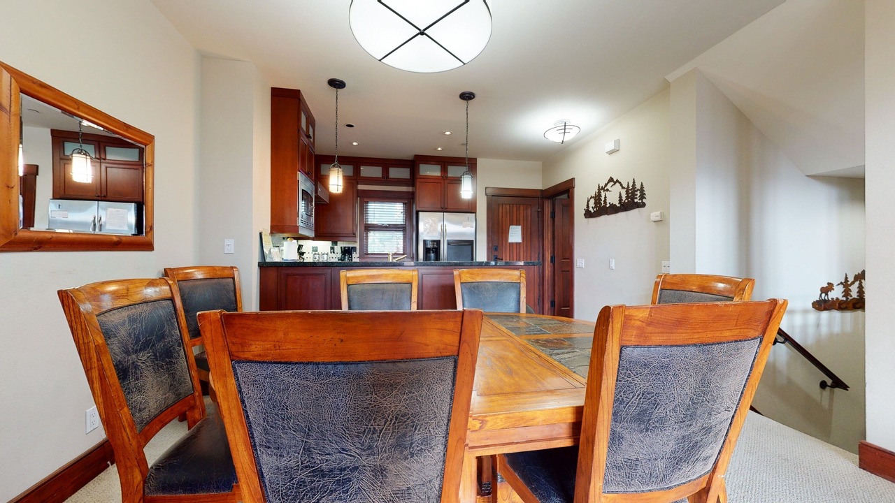 Photo of Kitchen in Mammoth Lakes