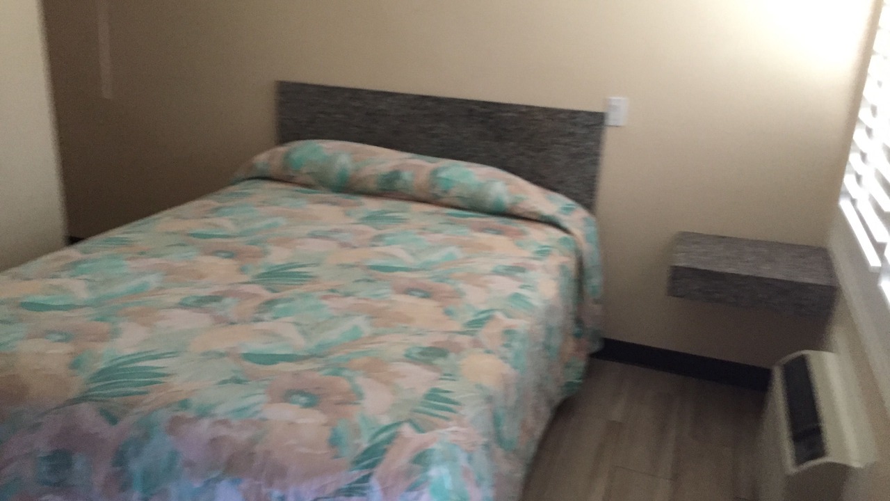 Photo of Bedroom in College East