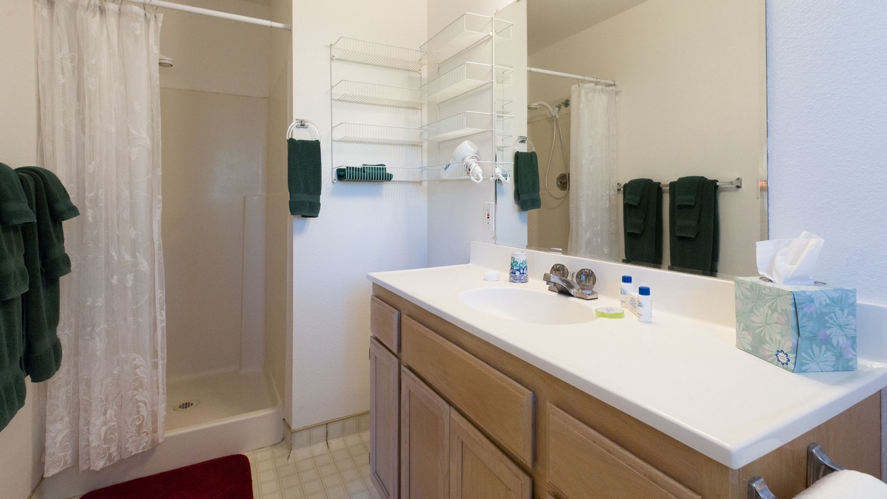 Photo of Bathroom in Ahwahnee