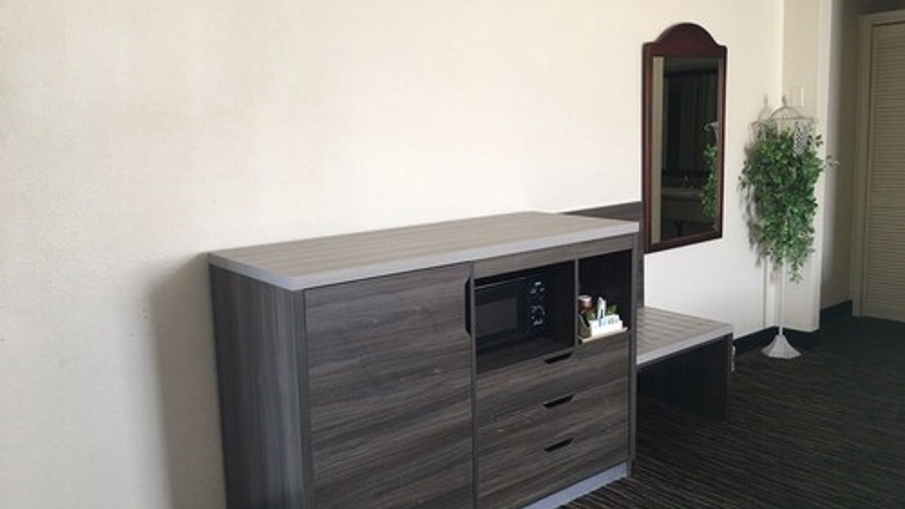 Photo of Livingroom in Munras Avenue