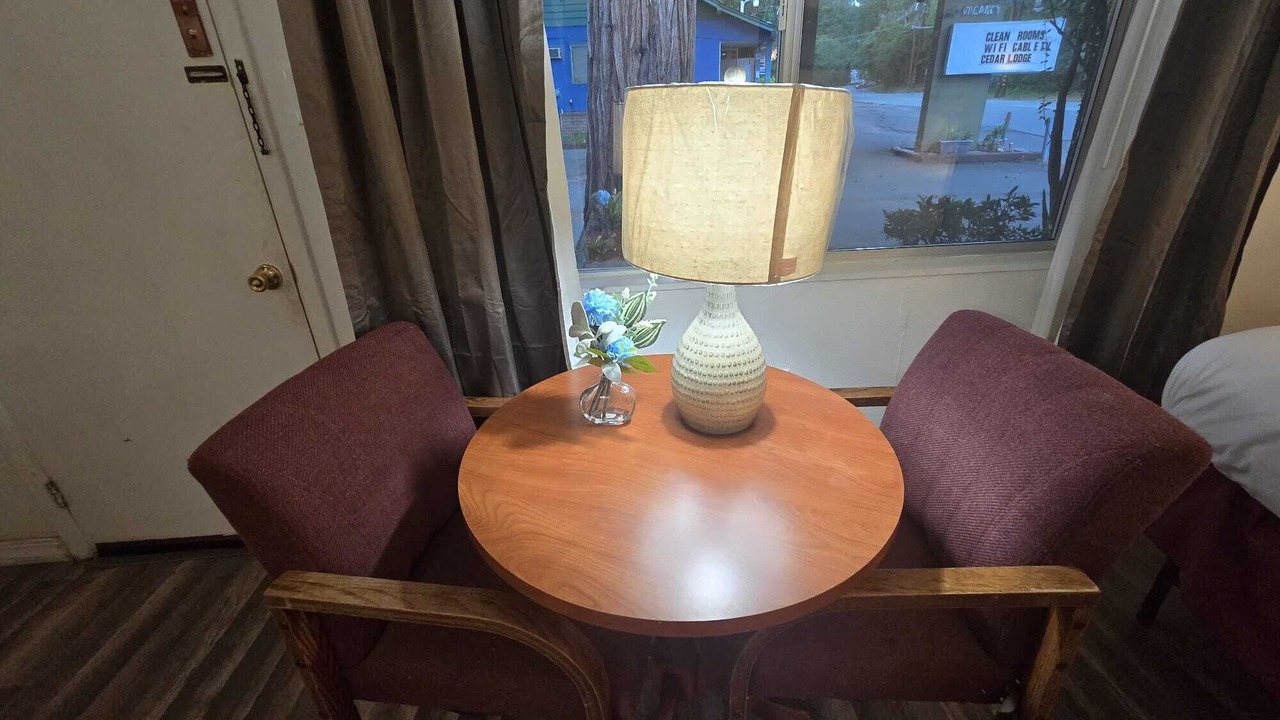 Photo of Bedroom in Dunsmuir