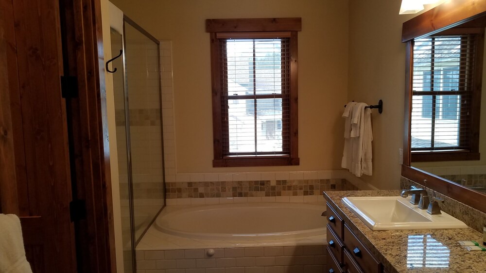 Photo of Bathroom in Mammoth Lakes