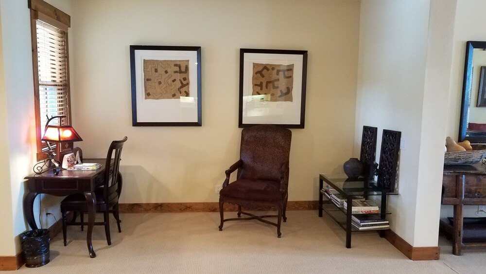 Photo of Bedroom in Mammoth Lakes