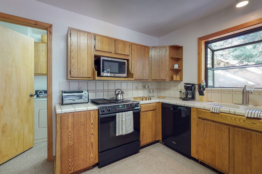 Photo of Kitchen in Idyllwild