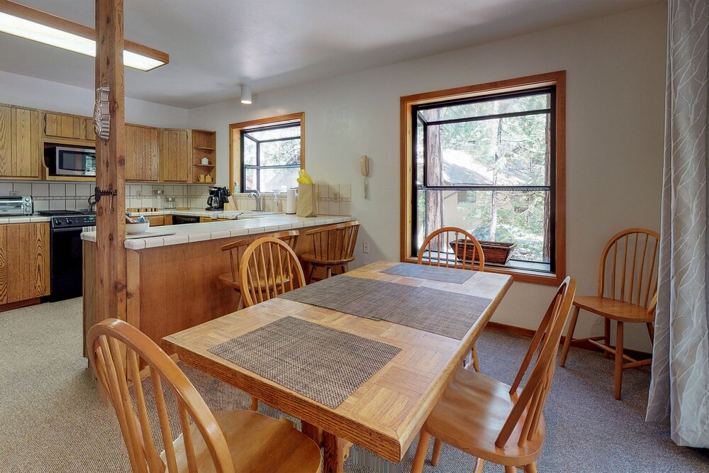 Photo of Kitchen in Idyllwild