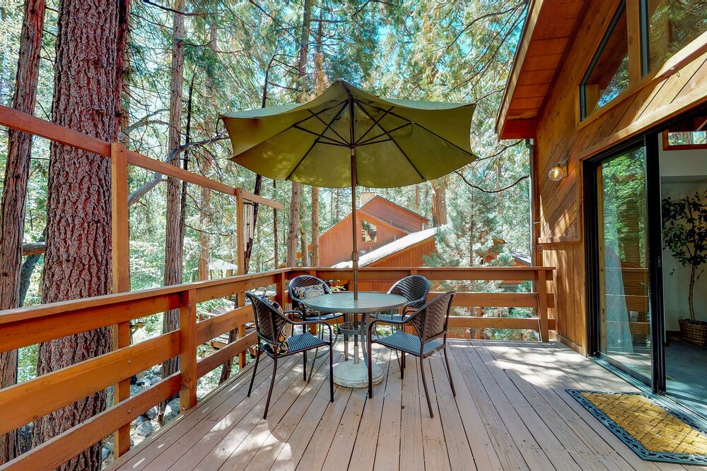 Photo of Patio Balcony in Idyllwild