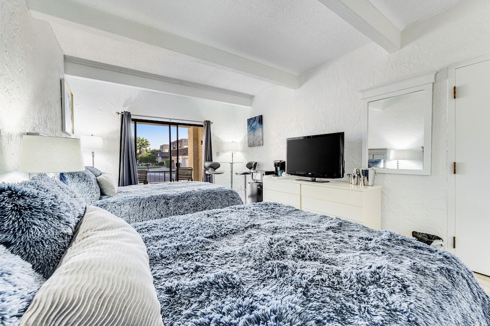 Photo of Bedroom in Inner Circle