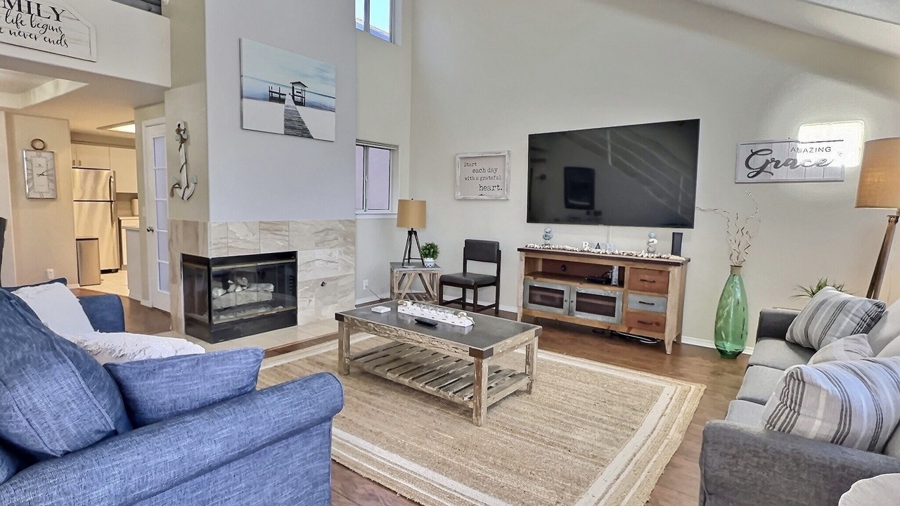 Photo of Livingroom in Shell Beach