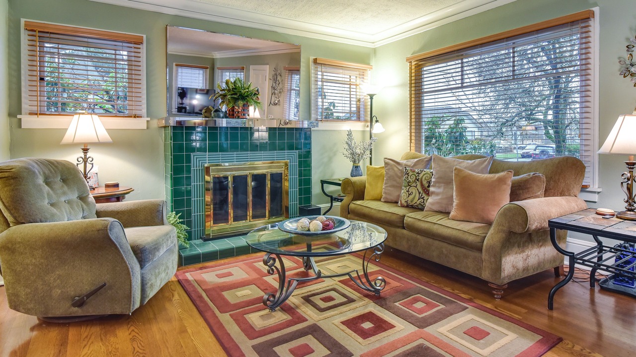 Photo of Bedroom in King