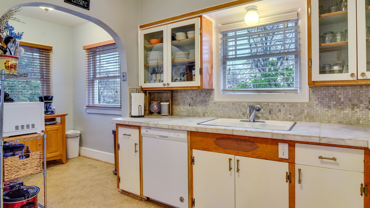 Photo of Kitchen in King