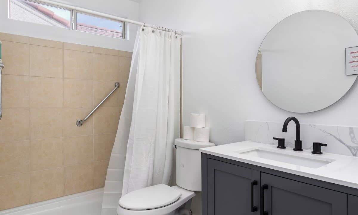 Photo of Bathroom in North Las Vegas