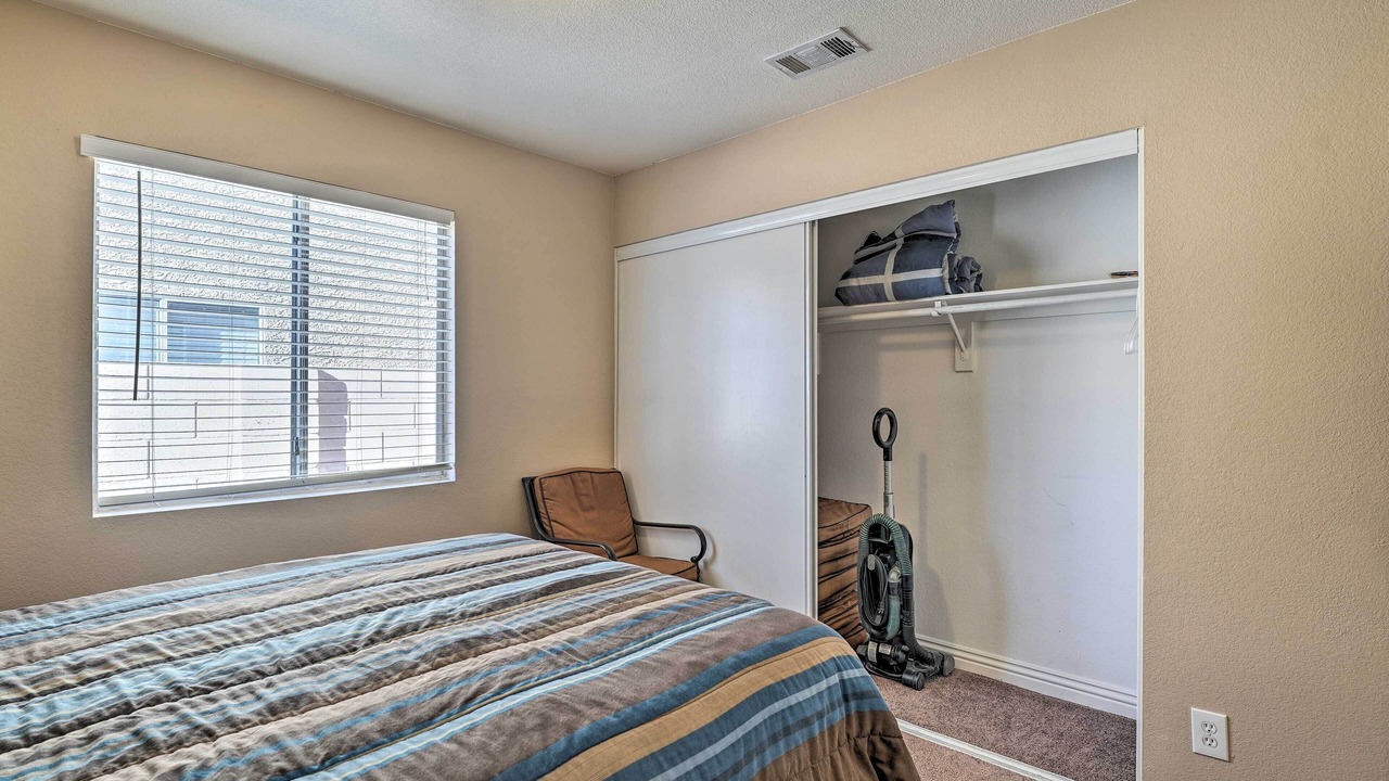 Photo of Bedroom in Green Valley North