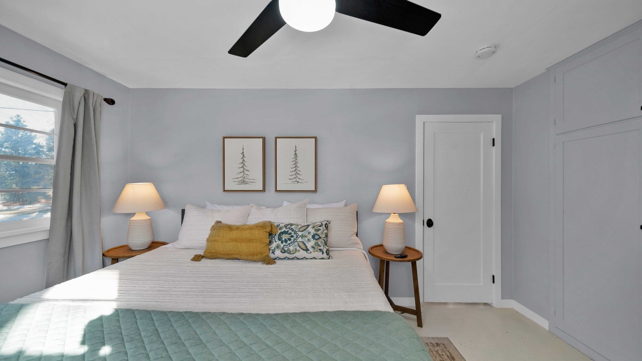 Photo of Bedroom in Burney
