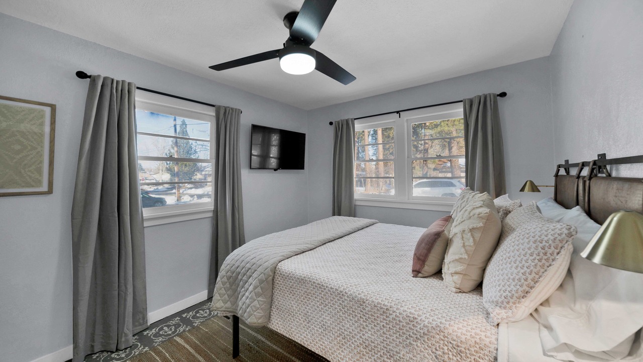 Photo of Bedroom in Burney