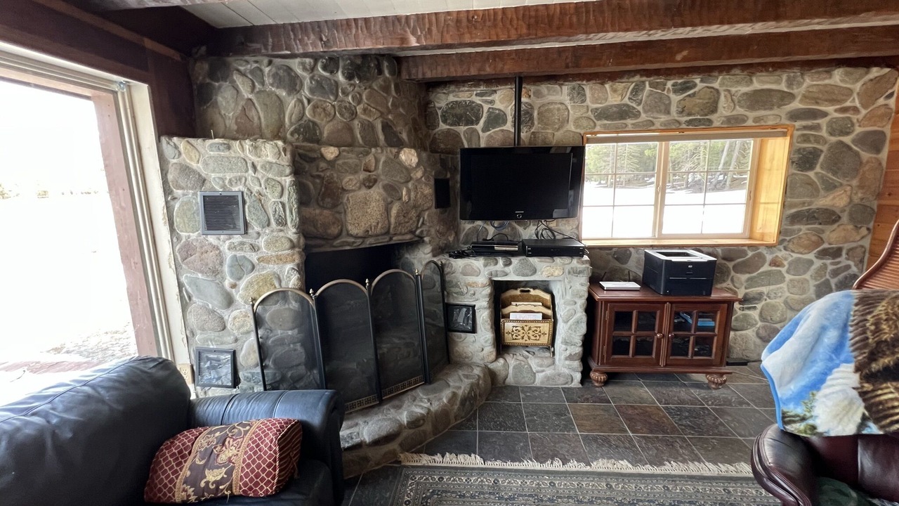 Photo of Livingroom in Sloat