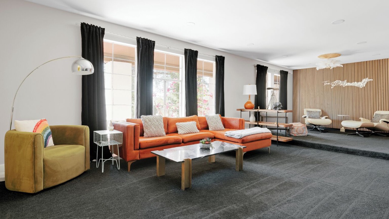 Photo of Livingroom in Paradise Hills Estates