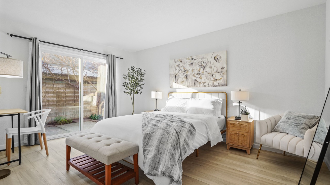 Photo of Bedroom in Centerville