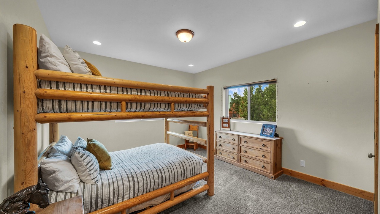 Photo of Bedroom in Zion National Park East Entrance